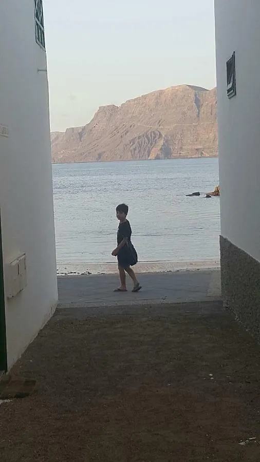 Sabbia Suites Casa Brisa Famara Hébergement de vacances